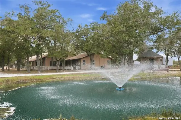 7686 Us Highway 90a E, Gonzales, TX 78629