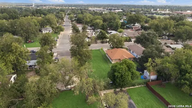 4262 W Cesar E Chavez Blvd, San Antonio, TX 78237 - #3