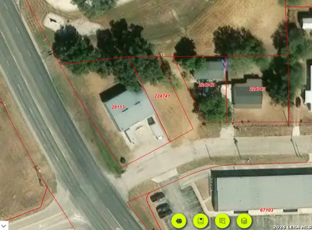1012 West Ave, Pleasanton, TX 78064 - #1