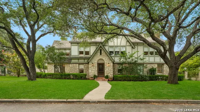 137 Park Dr, Olmos Park, TX 78212 - #3