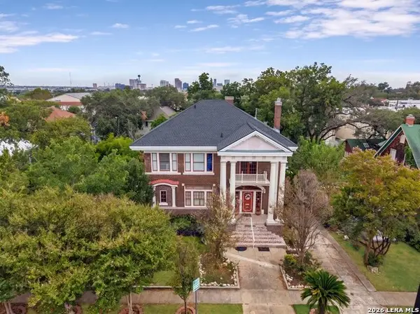 112 E Mistletoe Ave, San Antonio, TX 78212