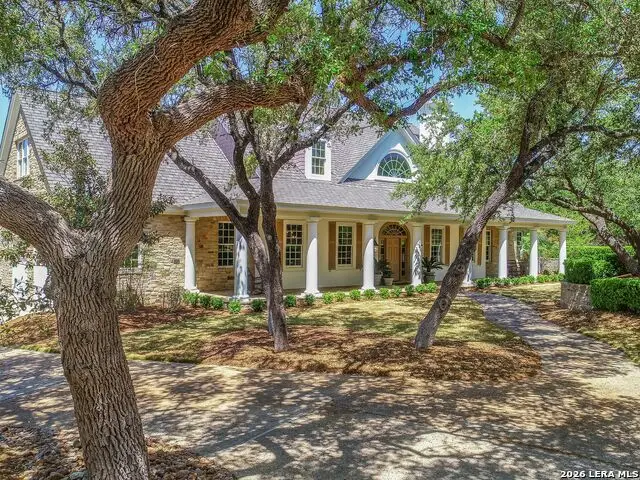 914 Moonlight Dr, Canyon Lake, TX 78133 - #1