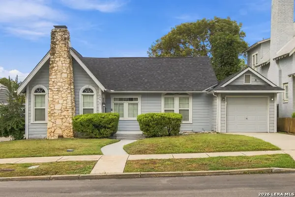 211 W Norwood Ct, San Antonio, TX 78212