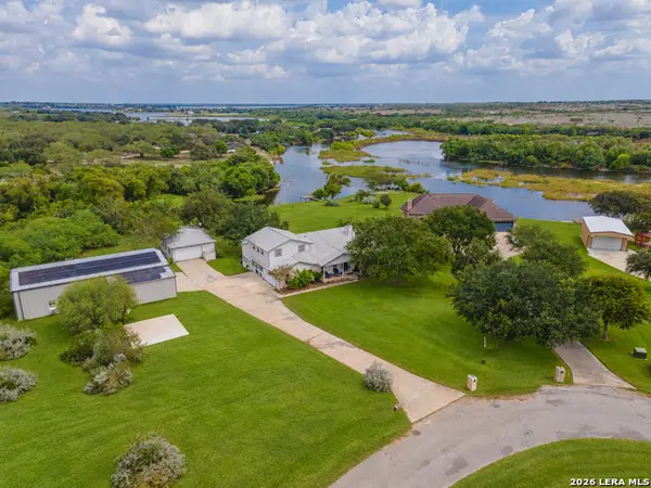 165 David Cir, Sandia, TX 78383