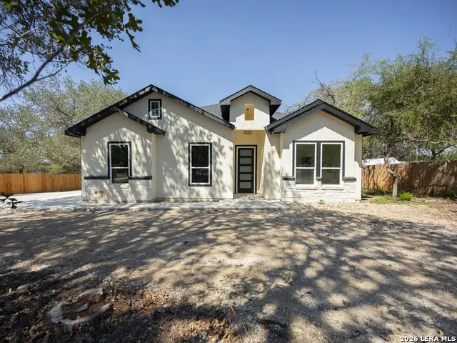 4811 Blue Beech Dr, Elmendorf, TX 78112 - #3