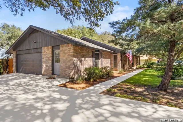 228 Lone Oak St, Seguin, TX 78155 - #3