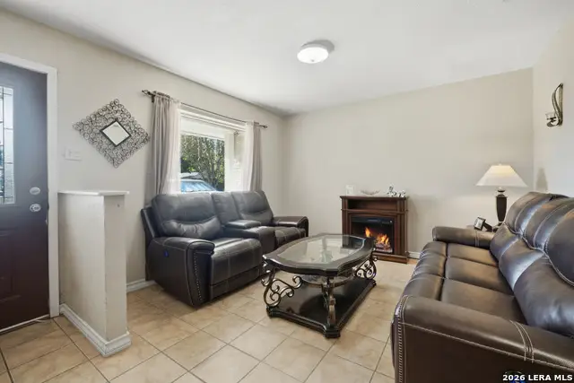 10715 Lazy Oaks Dr, San Antonio, TX 78217 - #3