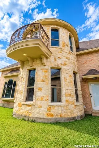 1691 Rio Dr, Eagle Pass, TX 78852 - #3