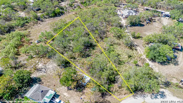 589 County Road 6842, Lytle, TX 78052