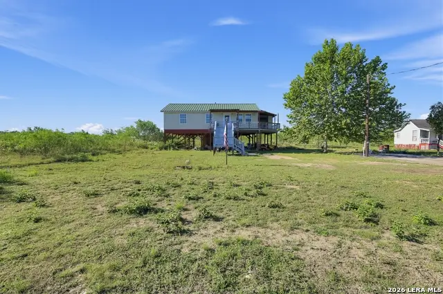 1203 Enchanted River Dr, Bandera, TX 78003 - #2