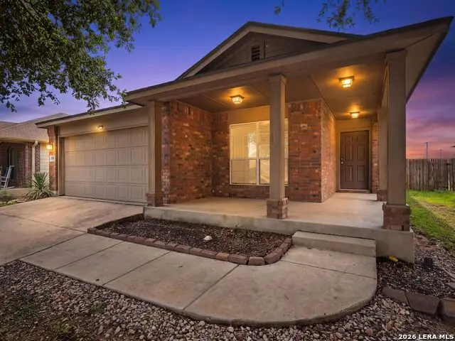 550 Briggs Dr, New Braunfels, TX 78130 - #1