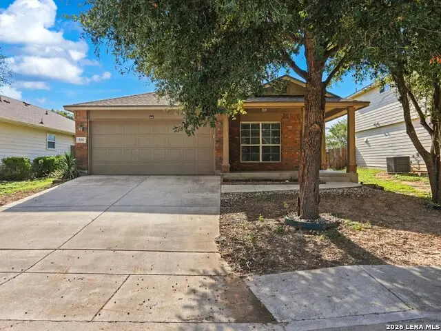 550 Briggs Dr, New Braunfels, TX 78130 - #2