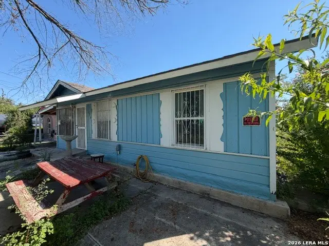 326 S San Joaquin Ave, San Antonio, TX 78237 - #2