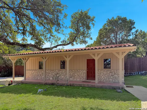 789 Barbara Dr, Canyon Lake, TX 78133