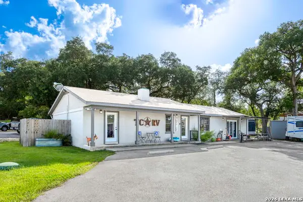 16415 S Access Rd, Canyon Lake, TX 78133