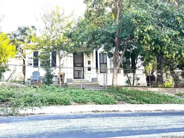 420 Pierce Ave, San Antonio, TX 78208 - #1