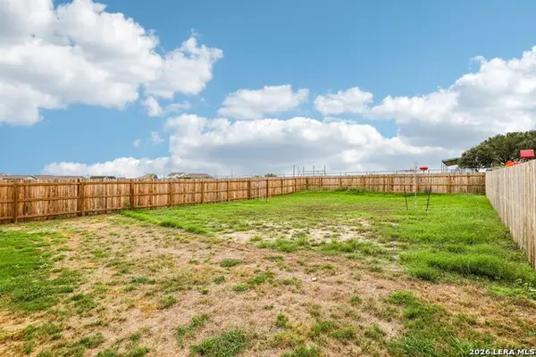 714 Wolf Crest, Seguin, TX 78155