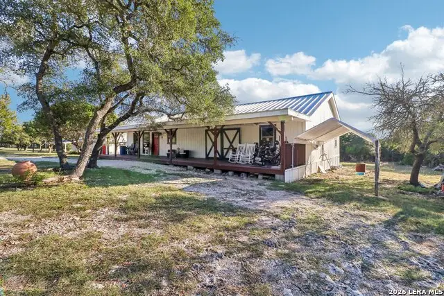 105 Cub Ln, Kerrville, TX 78028 - #3