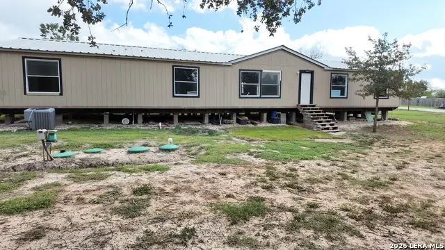 152 Chiero Ln, Seguin, TX 78155 - #2
