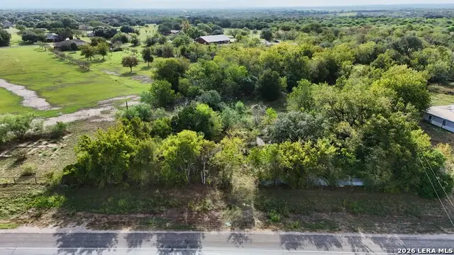 2127 E Us Highway 90, Seguin, TX 78155 - #2