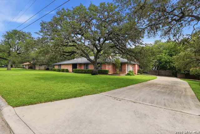 228 Sagecrest Dr, Hollywood Park, TX 78232 - #2