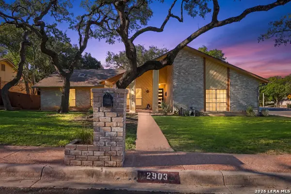 2903 Oak Falls St, San Antonio, TX 78231