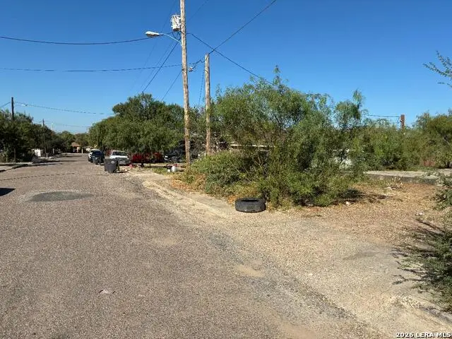 633 Guisseppi, Eagle Pass, TX 78852 - #1