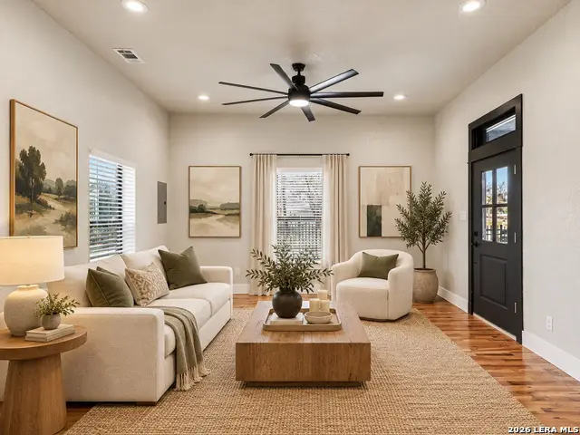 826 Dawson St, San Antonio, TX 78202 - #3