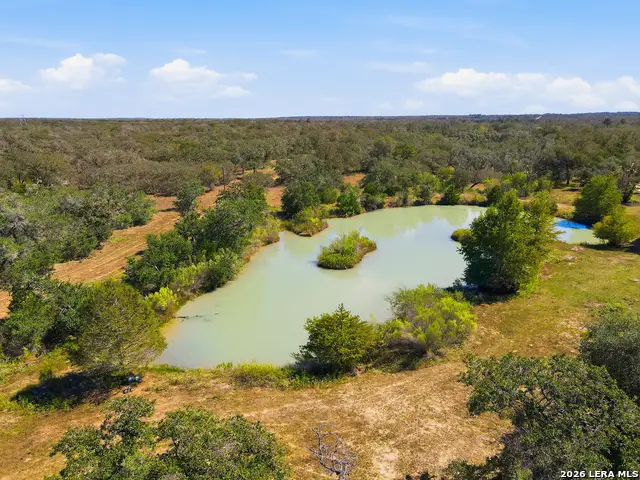 3001 Curry, Seguin, TX 78155 - #1