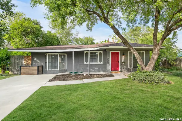 402 Park Field Dr, San Antonio, TX 78227