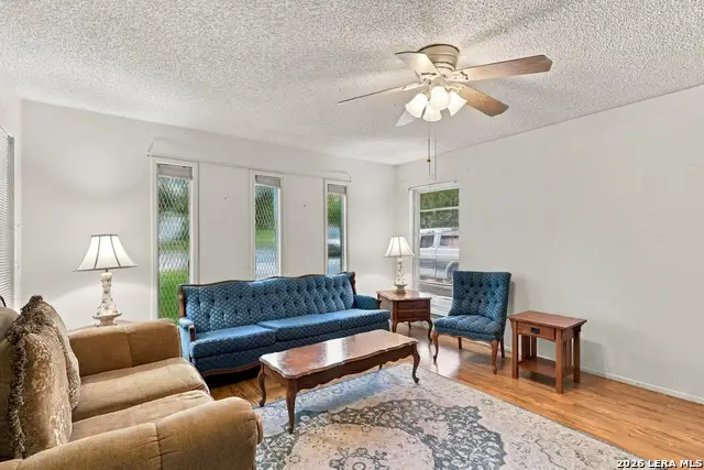 6926 Desilu Dr, San Antonio, TX 78240 - #3