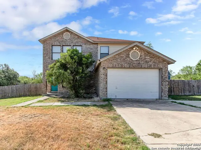 101 River Knl, Castroville, TX 78009 - #1