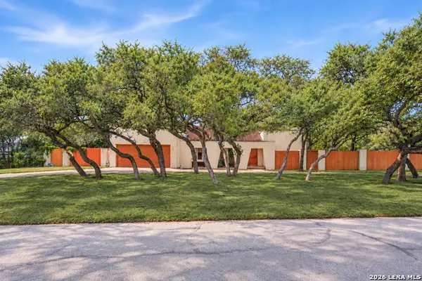 309 Fleetwood Dr, San Antonio, TX 78232