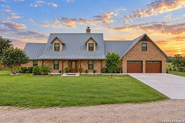 2379 Wetz Rd, Marion, TX 78124
