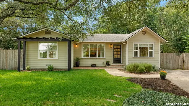 414 Frey St, Boerne, TX 78006 - #1