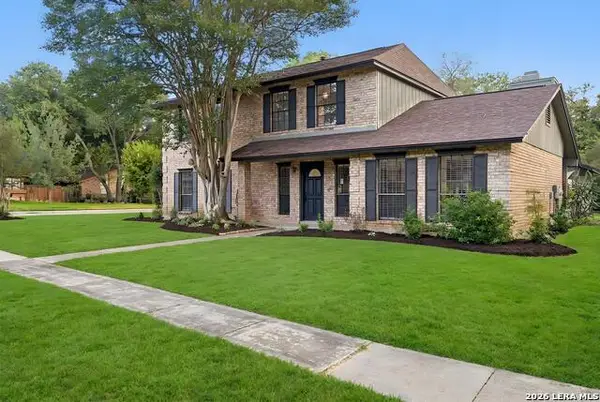 13730 Stony Forest Dr, San Antonio, TX 78231
