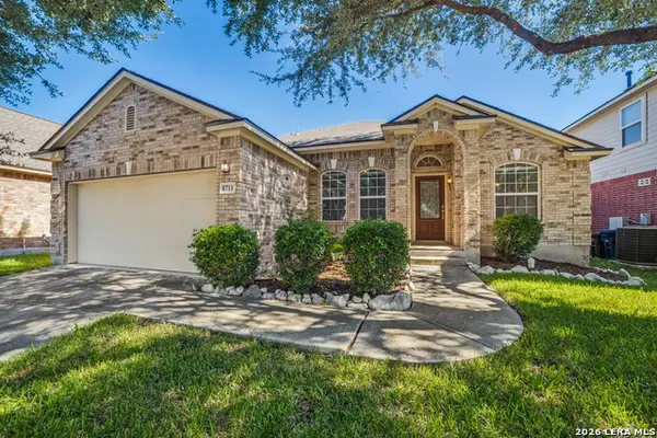 8711 W Brocken Frst, Helotes, TX 78023