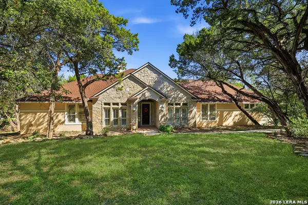 15610 Chinquapin, Helotes, TX 78023
