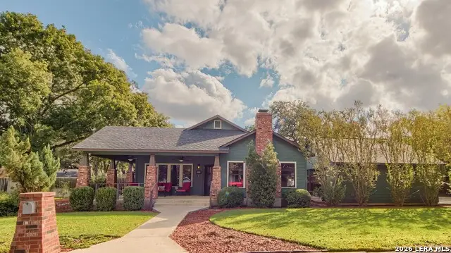 2805 Avenue H, Hondo, TX 78861 - #1
