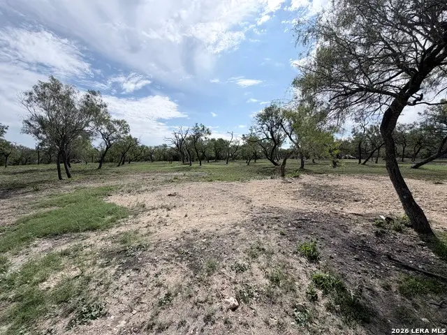8702 Old Sky Hbr, San Antonio, TX 78242 - #3