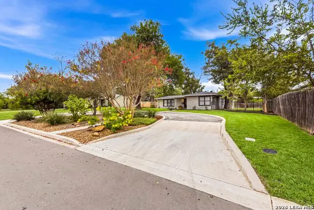 357 Tuttle Rd, Terrell Hills, TX 78209 - #3