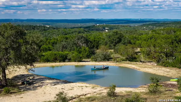 520 Flying R Ranch Rd, Spring Branch, TX 78070