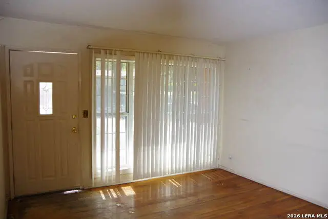527 Craigmont, San Antonio, TX 78213 - #3