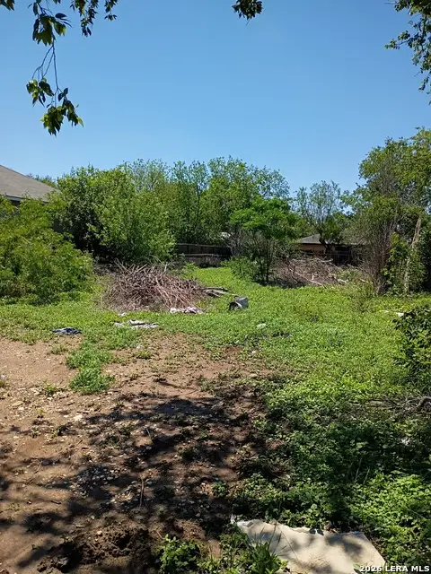 222 Oklahoma St, San Antonio, TX 78237