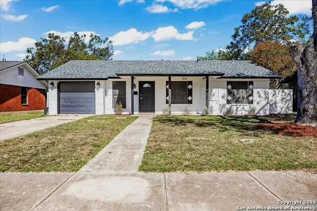 5027 Creekmoor Dr, San Antonio, TX 78220 - #2