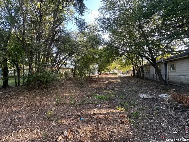 2807 Roselawn Rd, San Antonio, TX 78226 - #1
