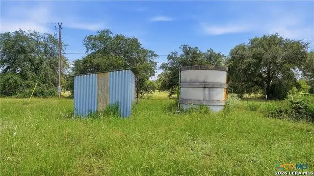 3921 Cr 334, Stockdale, TX 78160 - #3