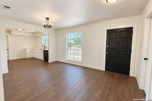 5302 La Cieniga, San Antonio, TX 78233 - #2