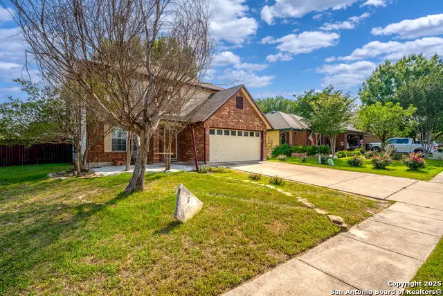1130 Stone Gdn, New Braunfels, TX 78130 - #2