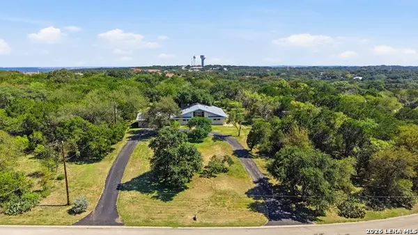 21630 Fairview Cir, Garden Ridge, TX 78266